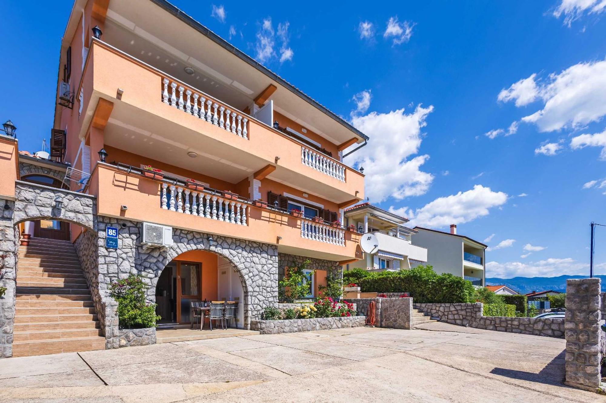 Apartments Rose Čižići Extérieur photo