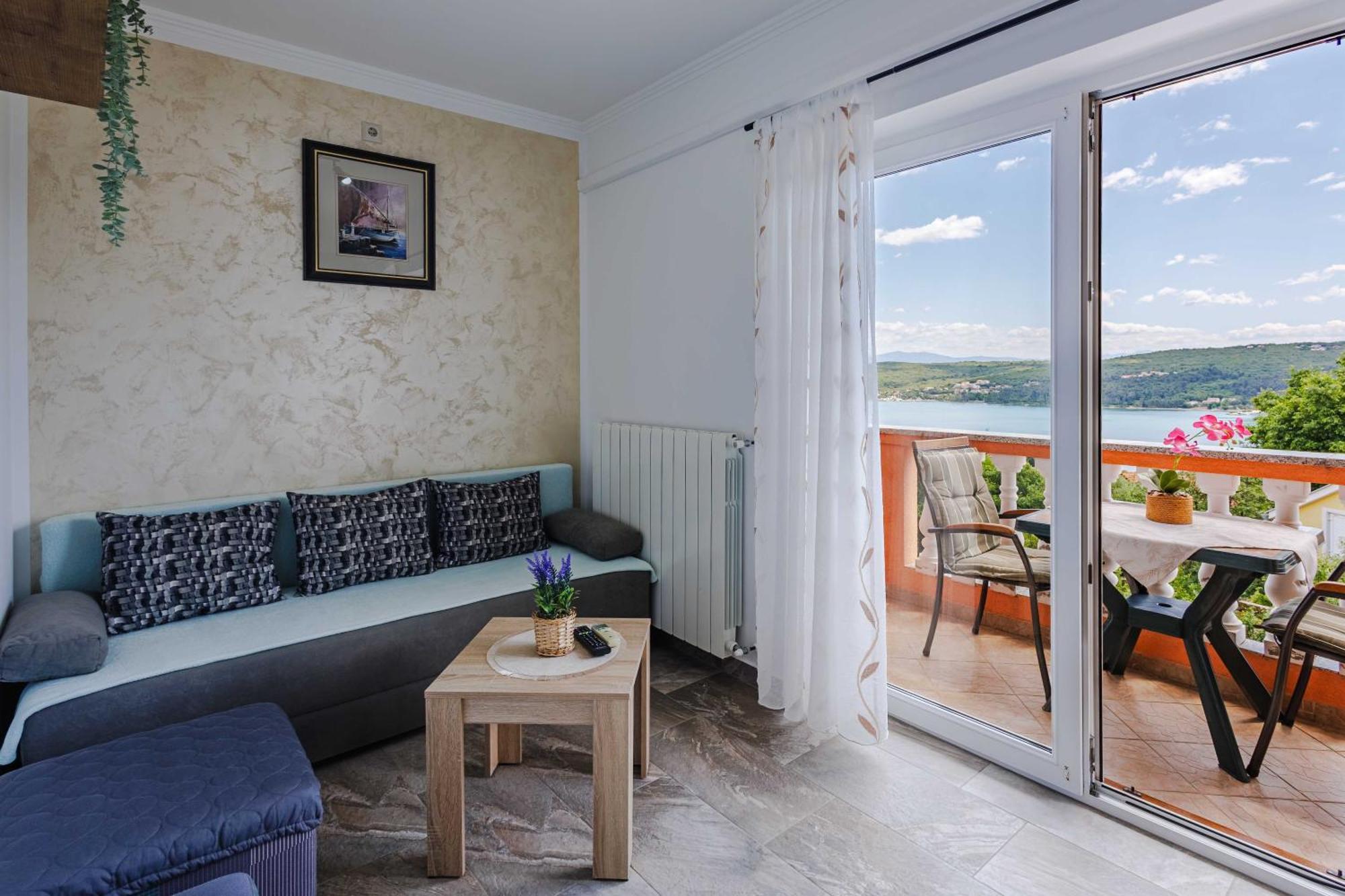 Apartments Rose Čižići Extérieur photo
